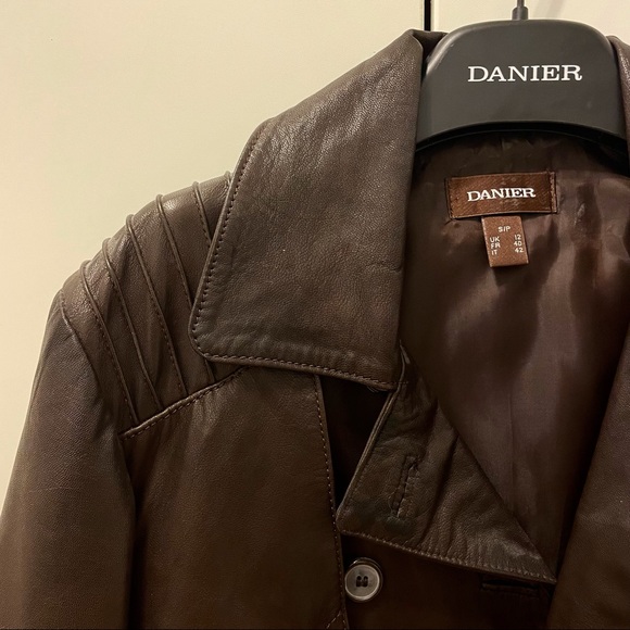 DANIER Genuine Leather Jacket - Picture 3 of 5